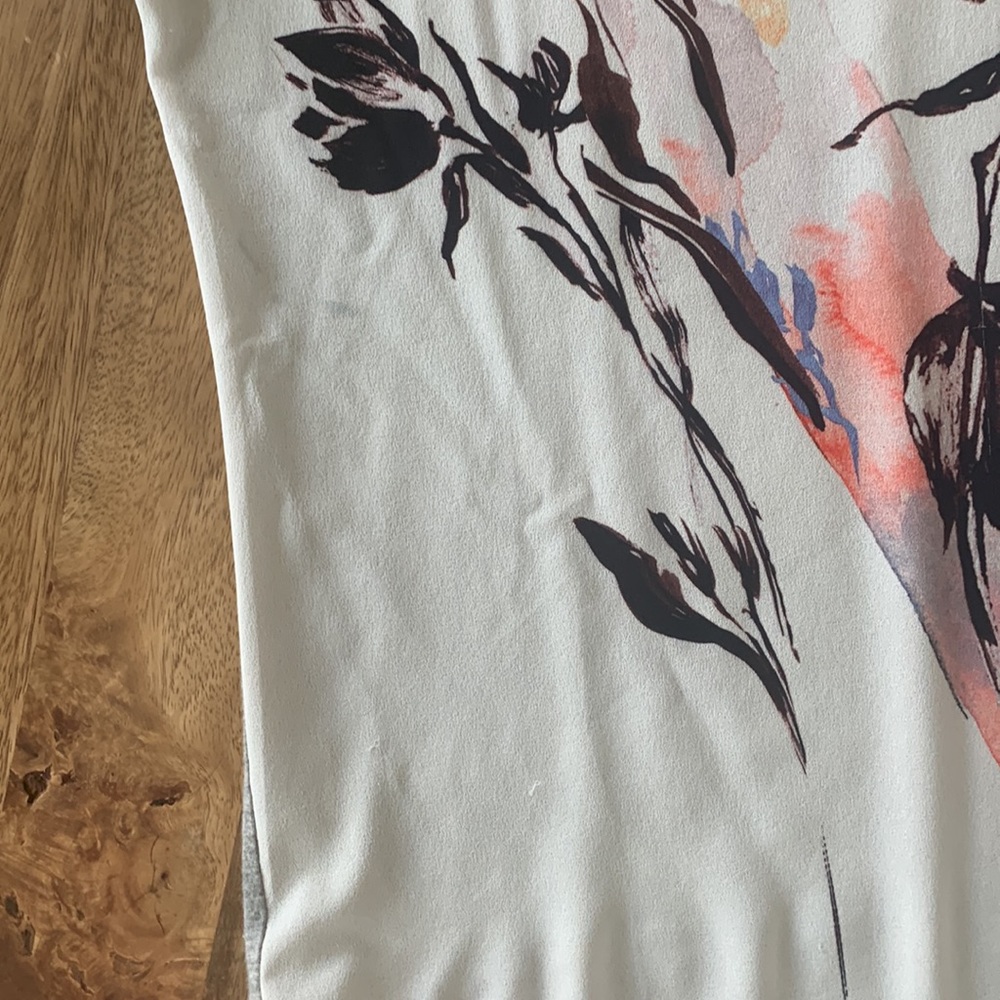 Zara Abstract Top - Picture 2 of 2